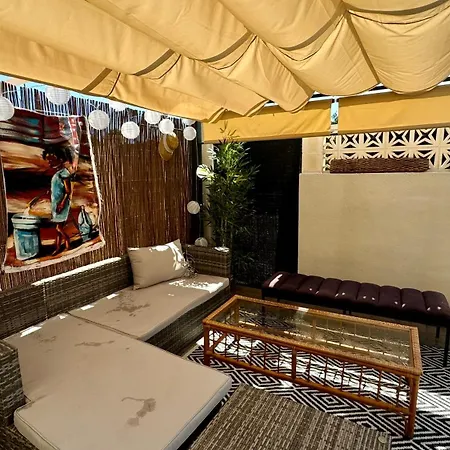 Datiler Vybdenia Apartment *